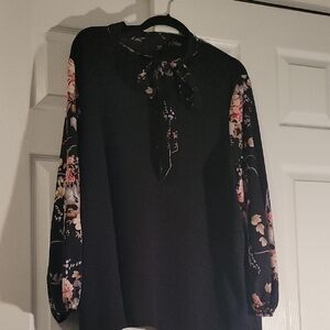 SHEIN Black Floral Blouse with Tie Neck